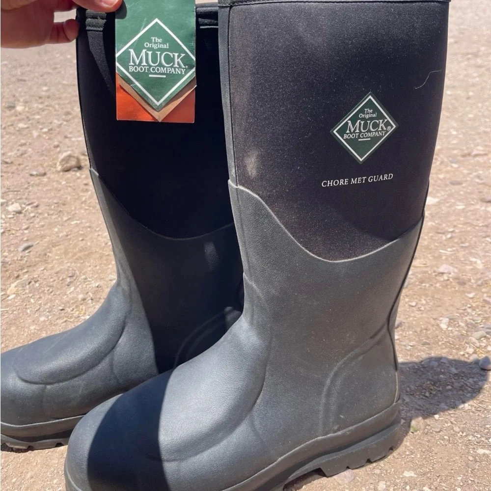Muck Boot Company Men’s Black Chore MET Guard Rain & Snow Boots